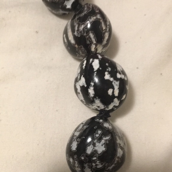 NWOT Hawaiian 🌺 lei. From Fairmount Hotel Hawaii. - Picture 4 of 4